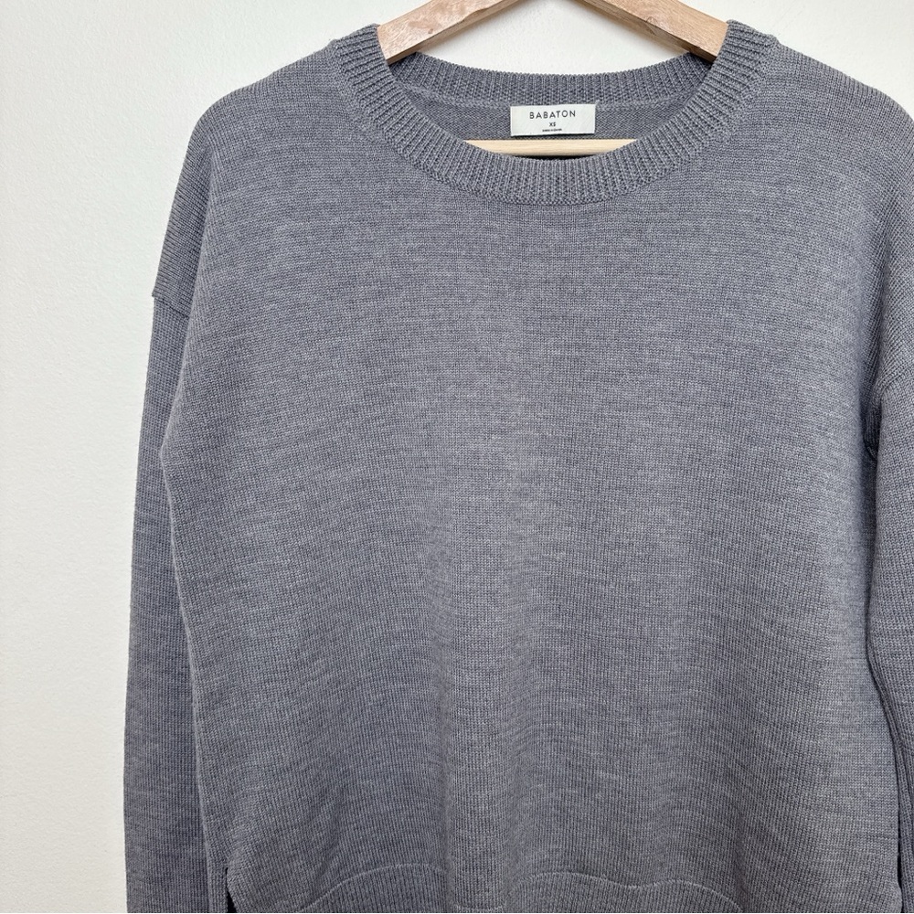 Aritzia Babaton Womens Xsmall Gunnar Merino Wool Sweater CN Grey Color - Picture 7 of 14